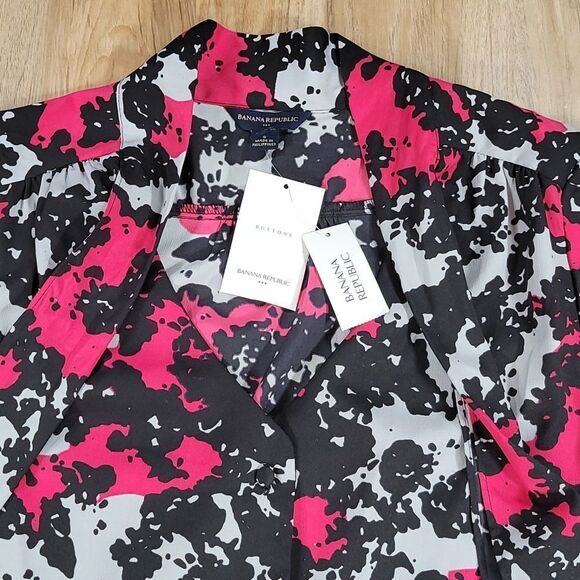 🔹️NWT Banana Republic Pink, Black, & Gray Short Sleeve Blouse Small - Picture 4 of 16